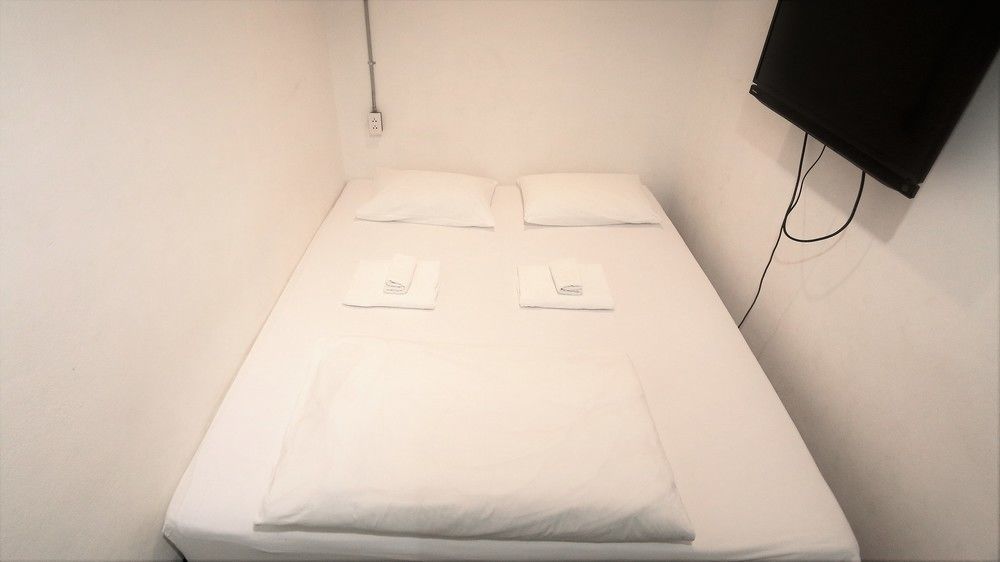 Holy Sheet Hostel Банкок Екстериор снимка